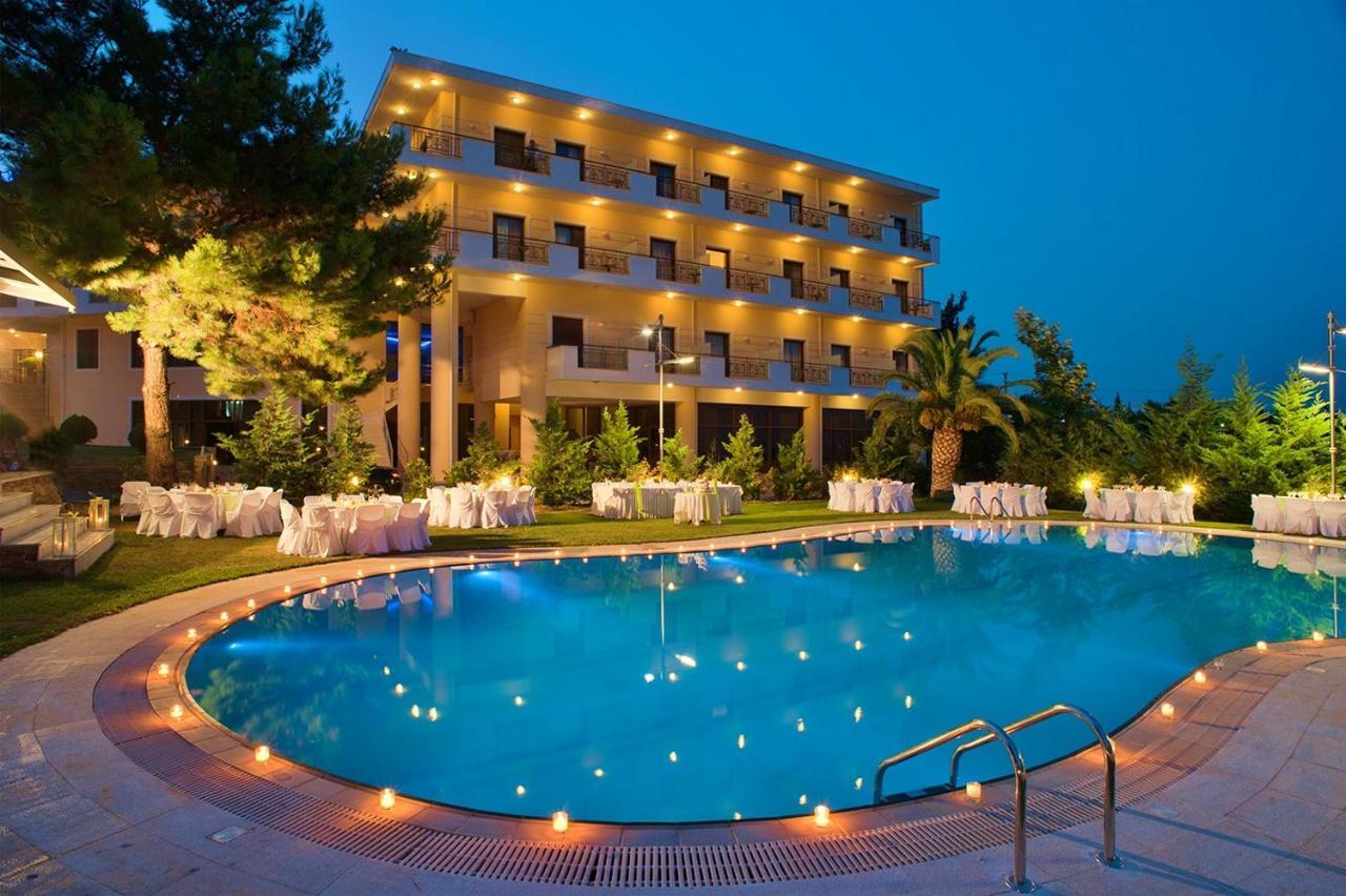 Parnis Palace Hotell